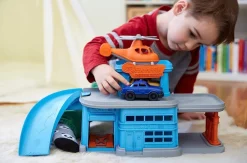 Discount Parking Garage Trucks|Role Play